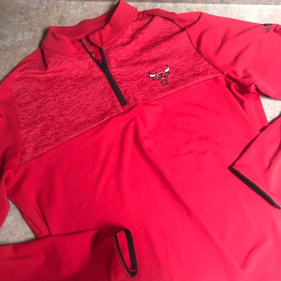 adidas Other - Adidas Chicago Bulls pullover